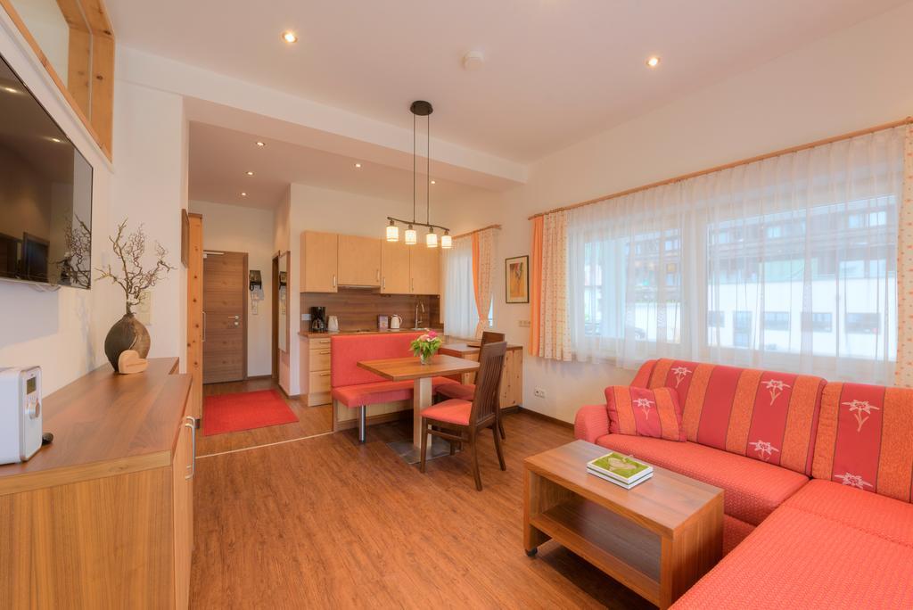 Aktiv Apartments Leutasch Room photo
